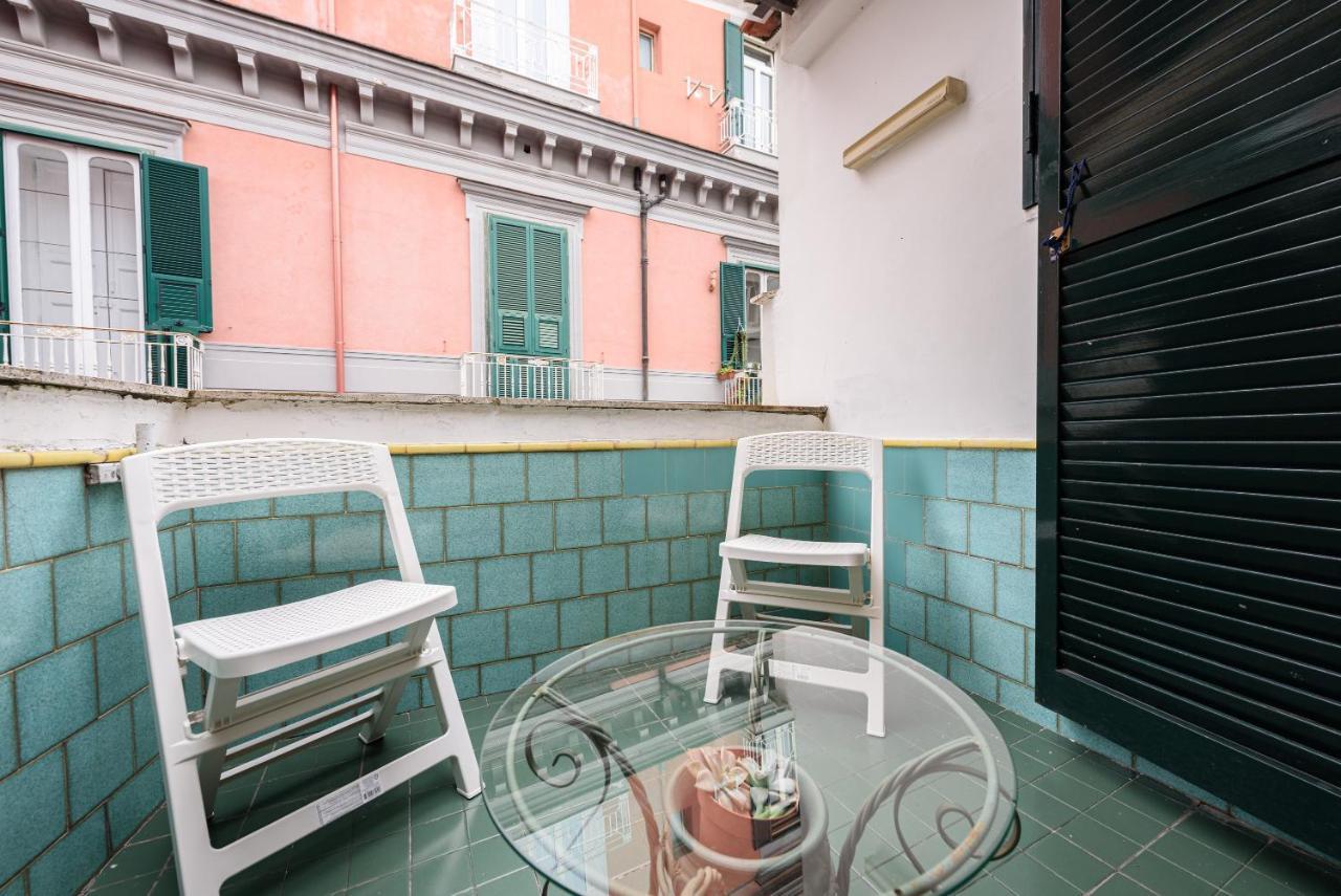 Via Avvocata 25 Lejlighed Napoli Eksteriør billede
