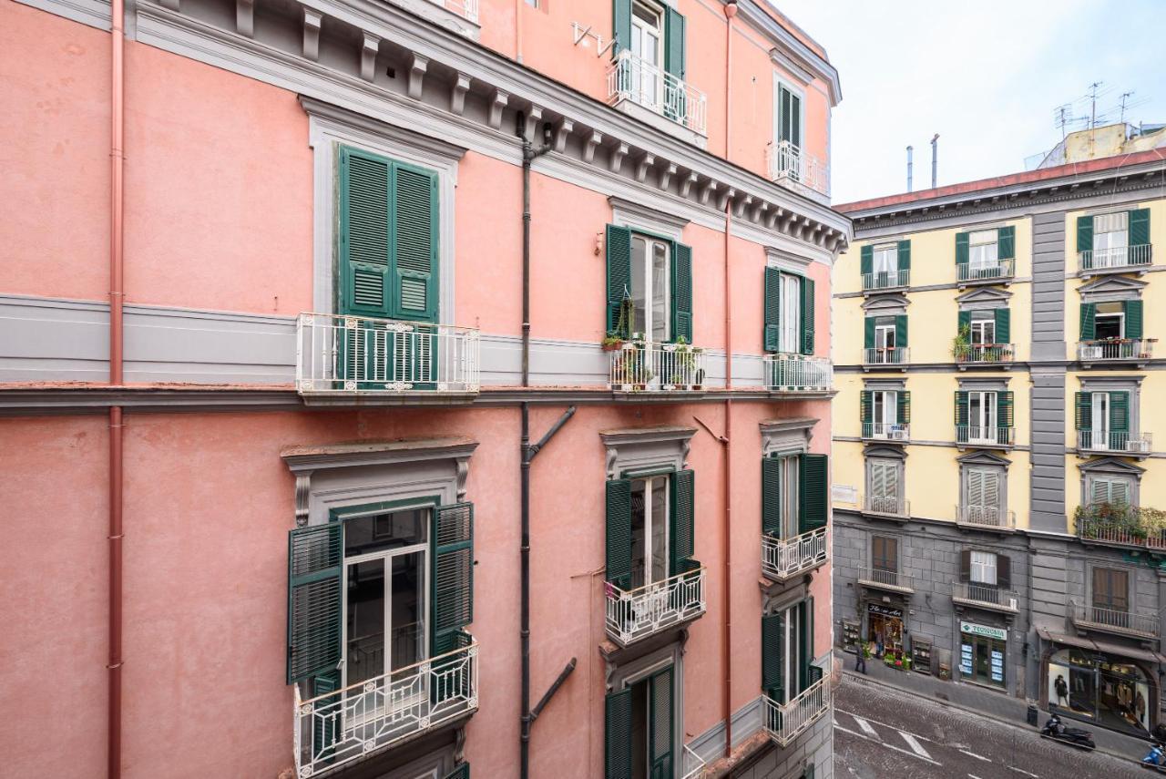 Via Avvocata 25 Lejlighed Napoli Eksteriør billede